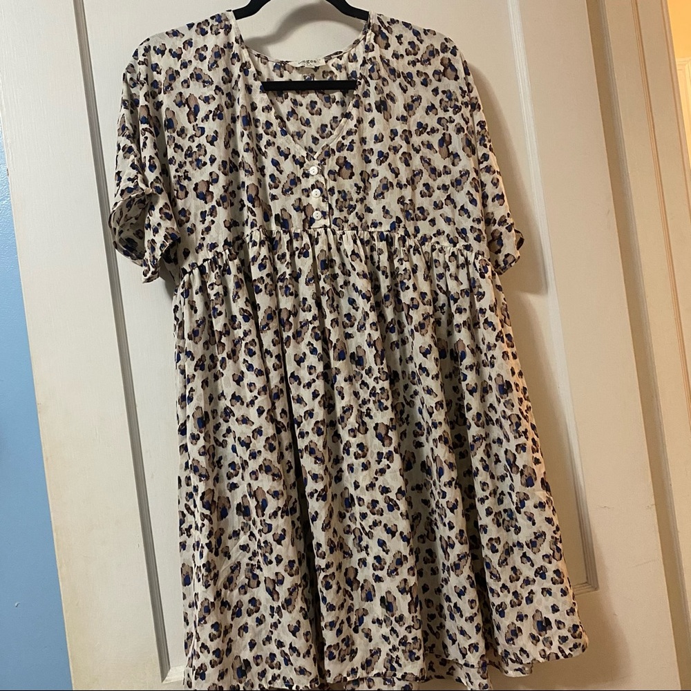 Leopard dress with royal blue accents